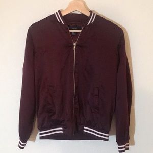 Forever 21 maroon bomber jacket